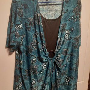 NWOT Floral Fooler Top